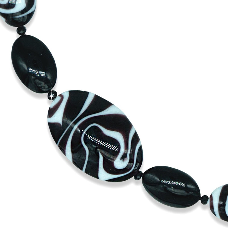 Gauguin 1 necklace