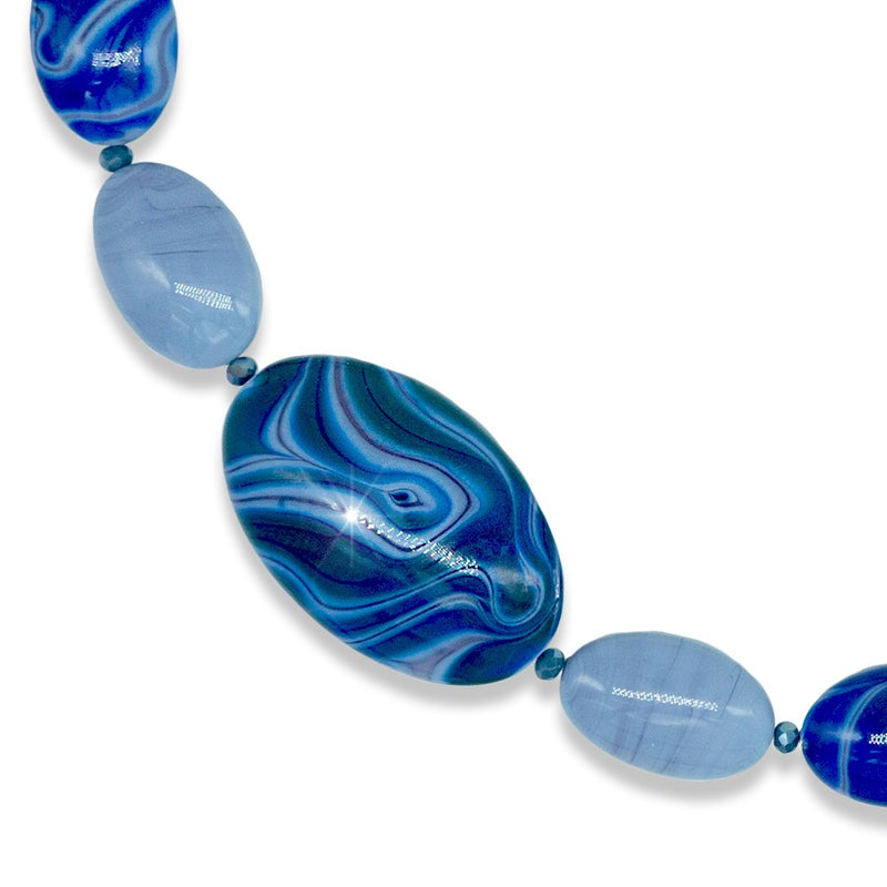 Gauguin 1 necklace