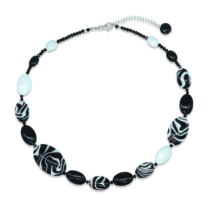 Gauguin 2 necklace