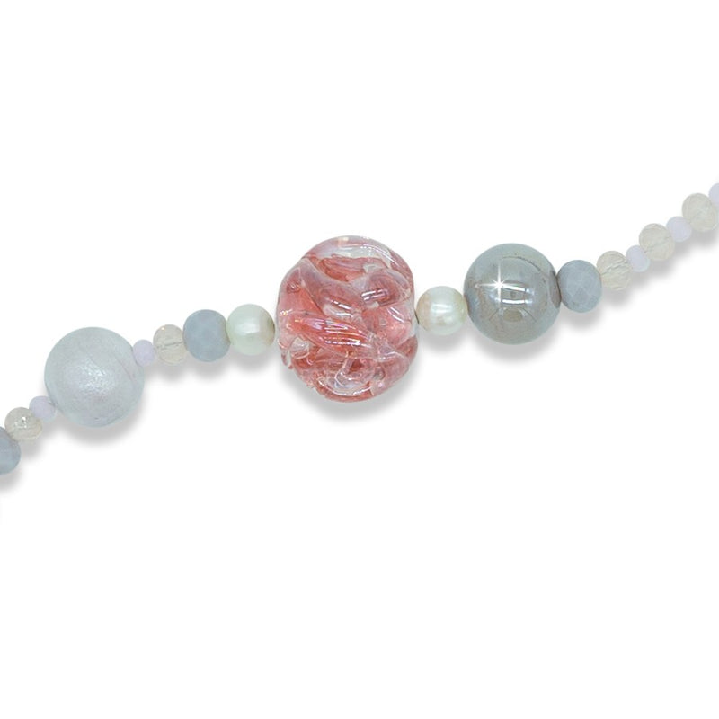 Magritte long necklace